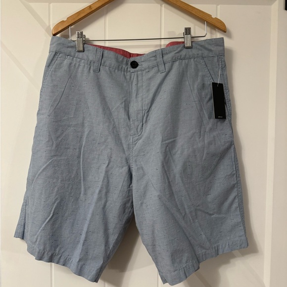 NWT Quiksilver Men’s Shorts Light Blue Size 36 - Picture 2 of 5